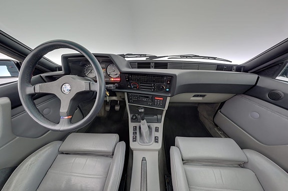 BMW 635CSi 16 of 30