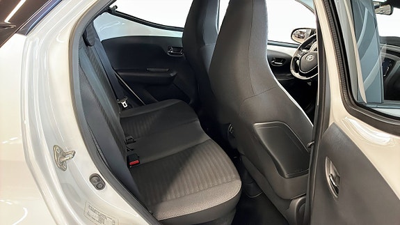 Toyota Aygo 5 of 5