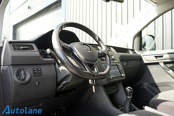 Volkswagen Caddy 12 of 19
