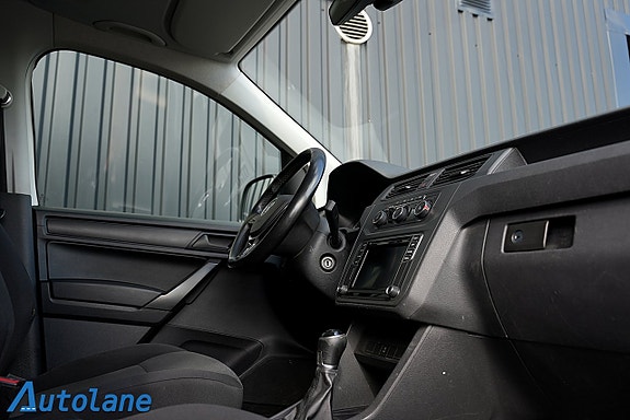 Volkswagen Caddy 15 of 19