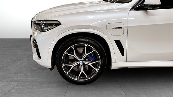BMW X5 9 of 9