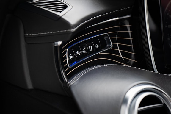 Mercedes-Benz S63 20 of 30