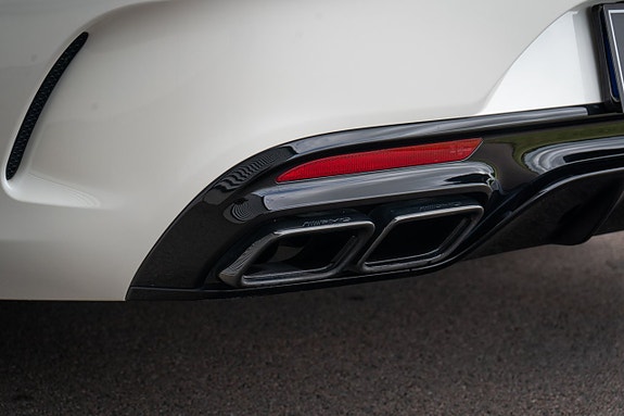 Mercedes-Benz S63 12 of 30