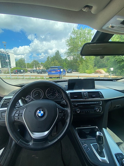 BMW 320d 5 of 7