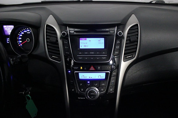 Hyundai i30 15 of 17