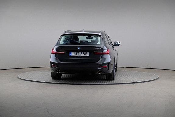 BMW 320d 5 of 26