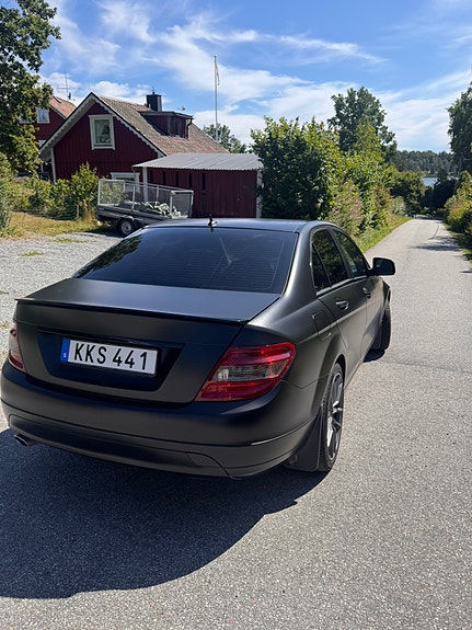Mercedes-Benz C220 5 of 5