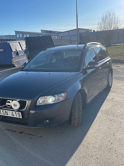 Volvo V50 5 of 5