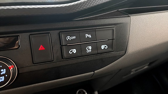 Volkswagen Transporter 19 of 23