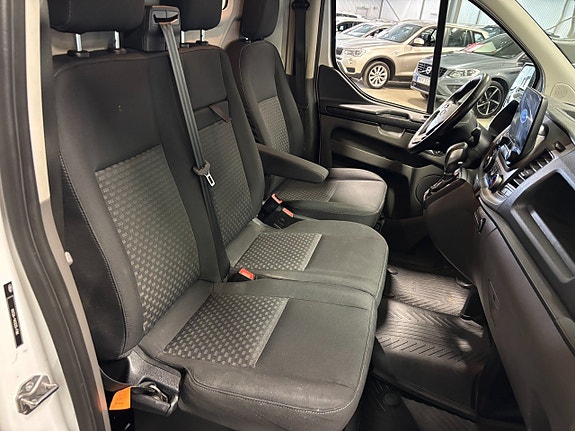 Ford Transit Custom 7 of 11
