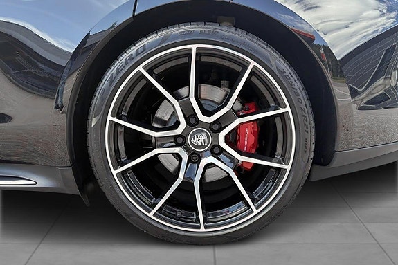 Porsche Taycan 30 of 30