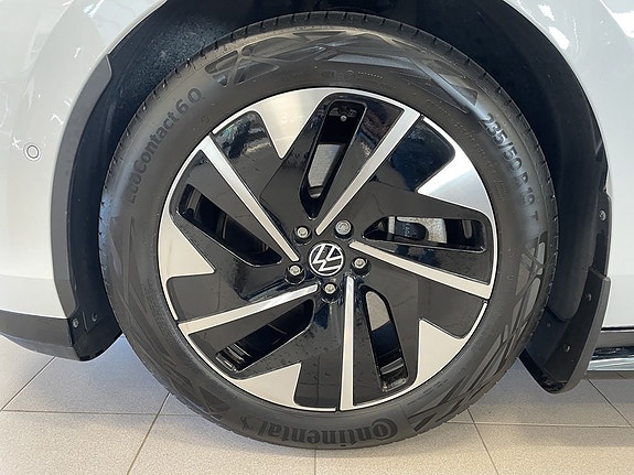 Volkswagen ID.7 8 of 22