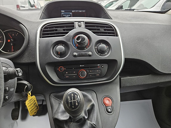 Renault Kangoo Express 17 of 27