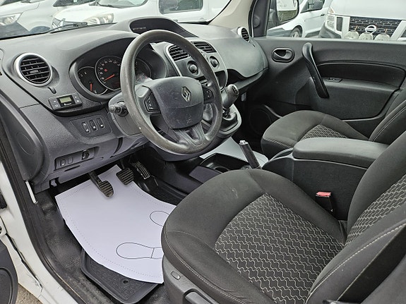 Renault Kangoo Express 14 of 27
