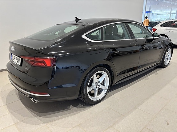 Audi A5 5 of 5