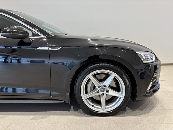 Audi A5 3 of 5
