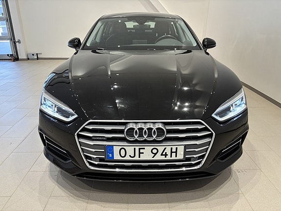 Audi A5 2 of 5