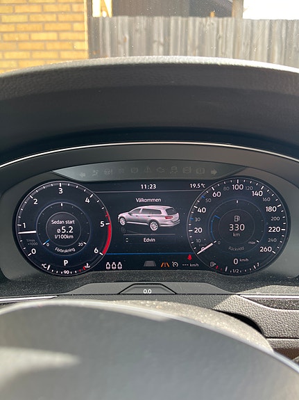 Volkswagen Passat 6 of 6