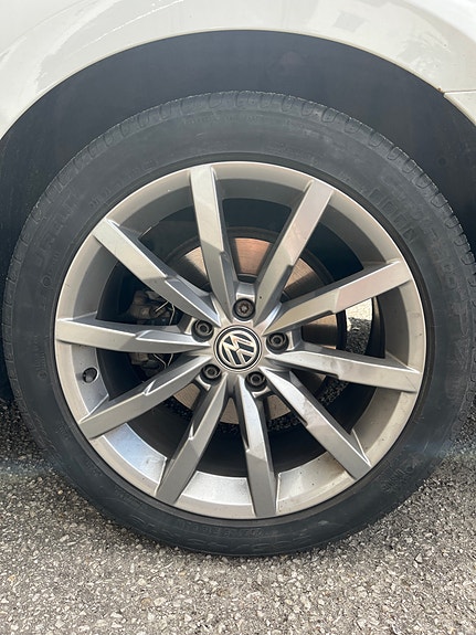 Volkswagen Passat 4 of 5