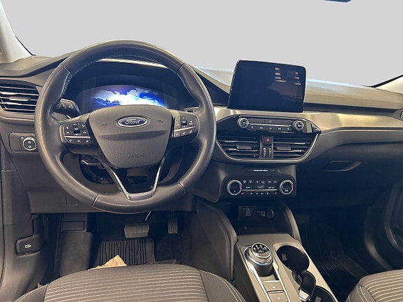 Ford Kuga 7 of 15