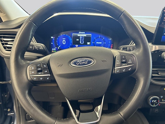 Ford Kuga 12 of 15