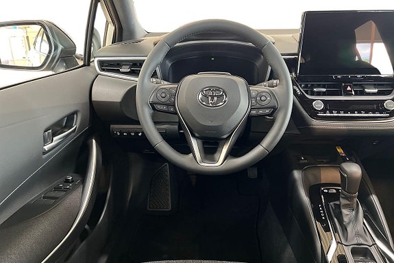 Toyota Corolla 9 of 20