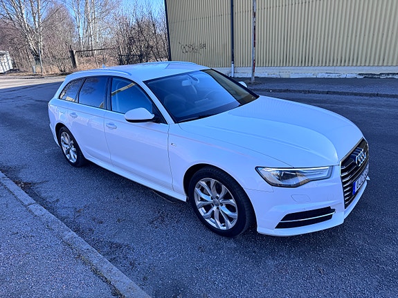 Audi A6 4 of 5