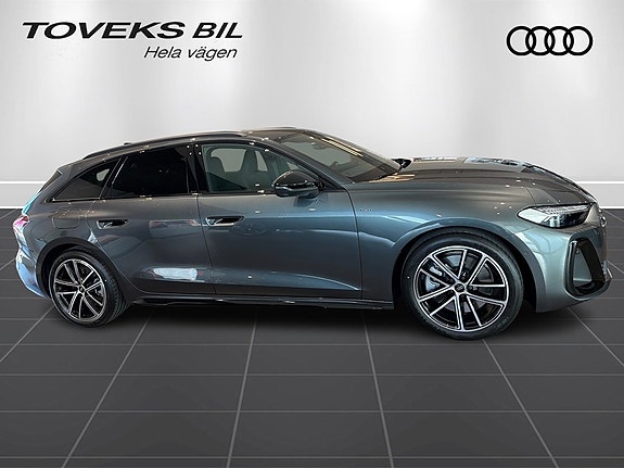 Audi A5 2 of 5