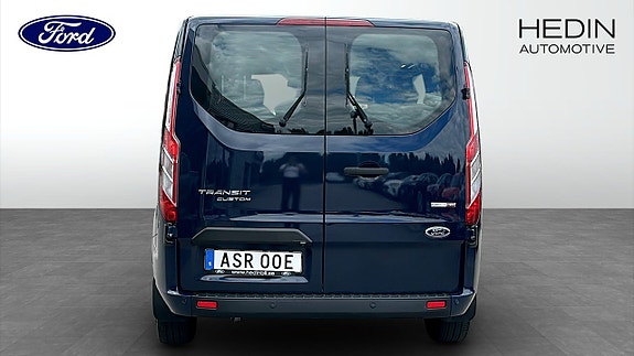 Ford Custom Tourneo 7 of 9