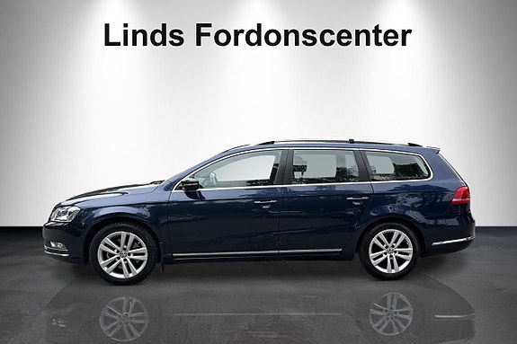 Volkswagen Passat 2 of 10