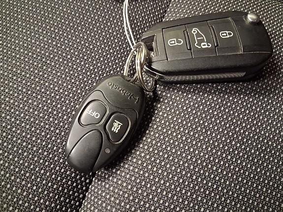 Peugeot Partner 16 of 19