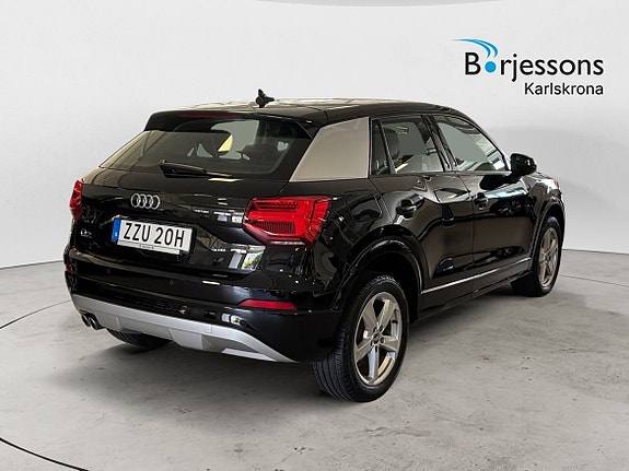 Audi Q2 3 of 5