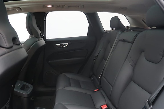 Volvo XC60 5 of 5