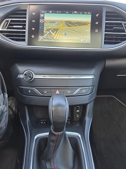 Peugeot 308 12 of 26