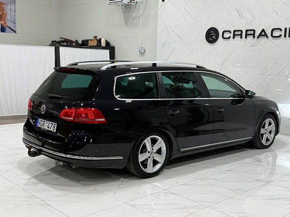 Volkswagen Passat 20 of 23