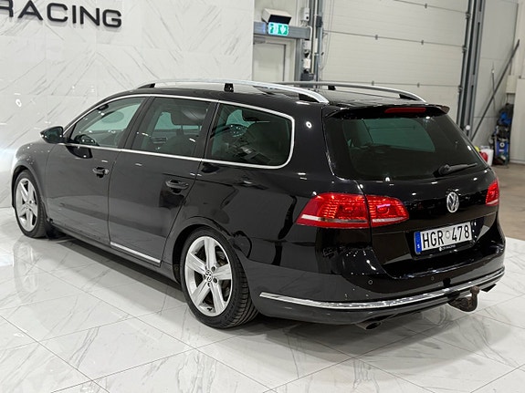 Volkswagen Passat 19 of 23