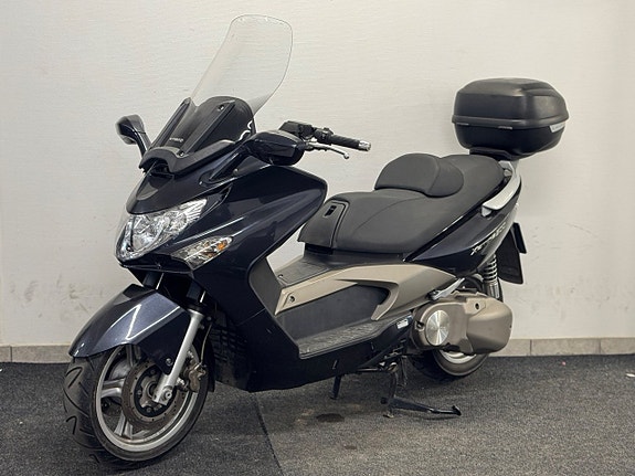 Kymco Xciting 500 0.5 CVT 2 of 5