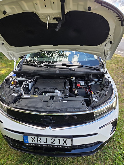 Opel Grandland X 7 of 9