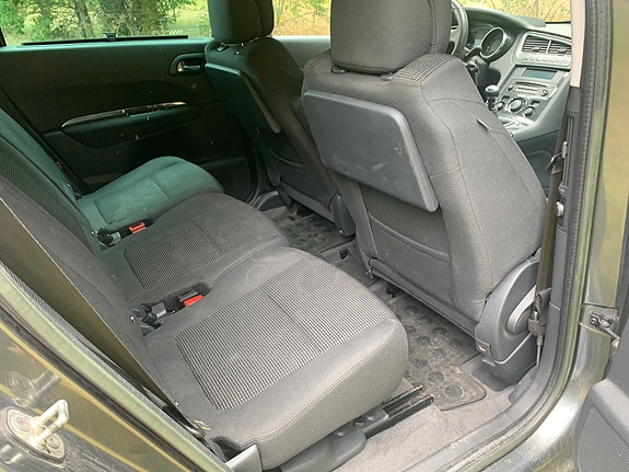 Peugeot 5008 4 of 5