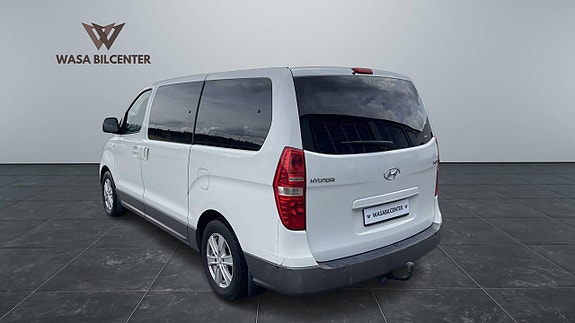 Hyundai H-1 5 of 16