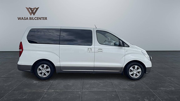 Hyundai H-1 15 of 16