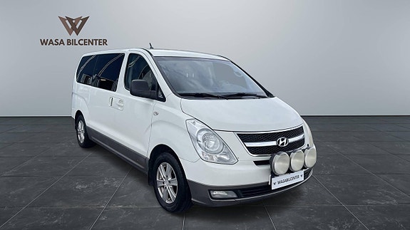 Hyundai H-1 14 of 16