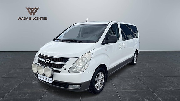 Hyundai H-1 3 of 16