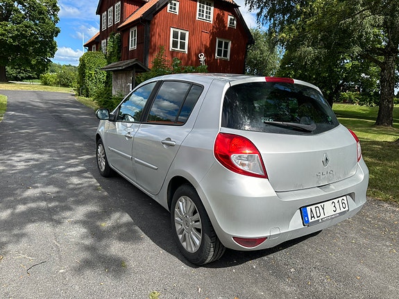 Renault Clio 4 of 6