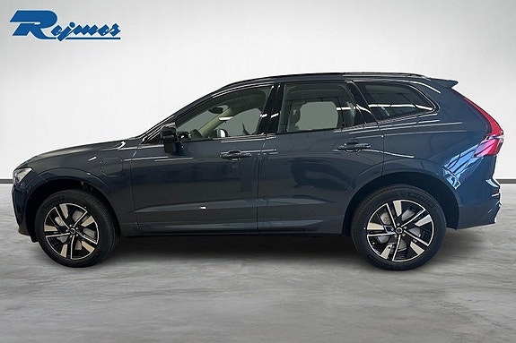 Volvo XC60 3 of 5