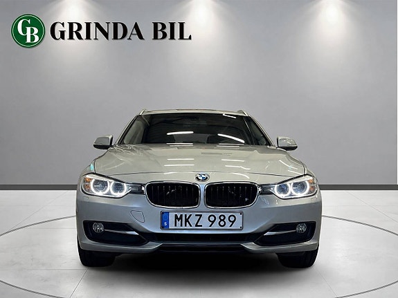 BMW 320d 5 of 5