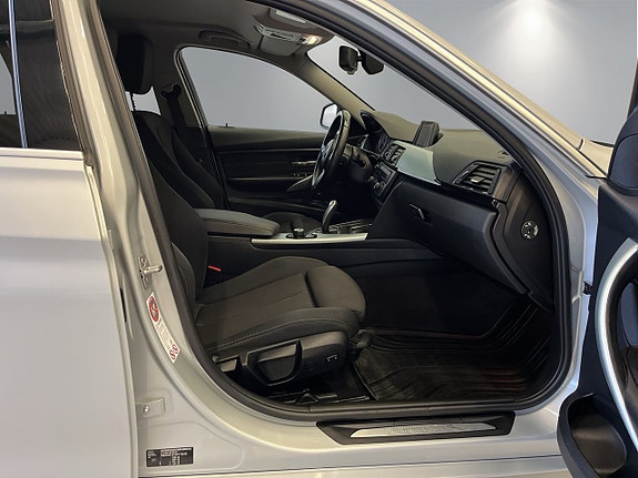 BMW 320d 9 of 28