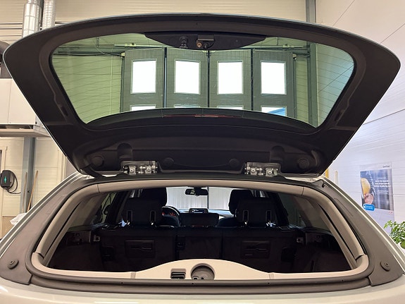 BMW 320d 22 of 28