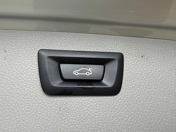 BMW 320d 23 of 28