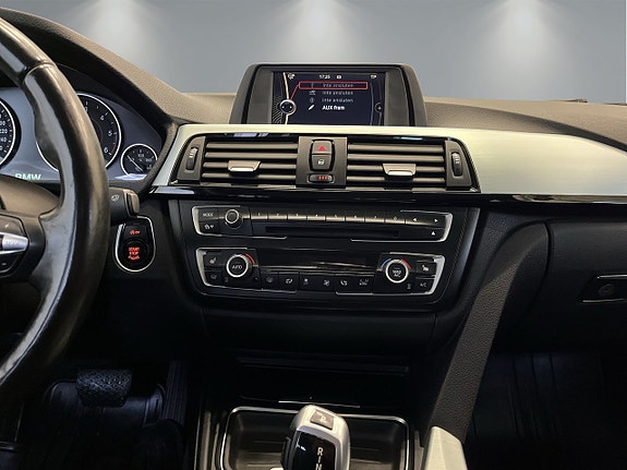 BMW 320d 11 of 28